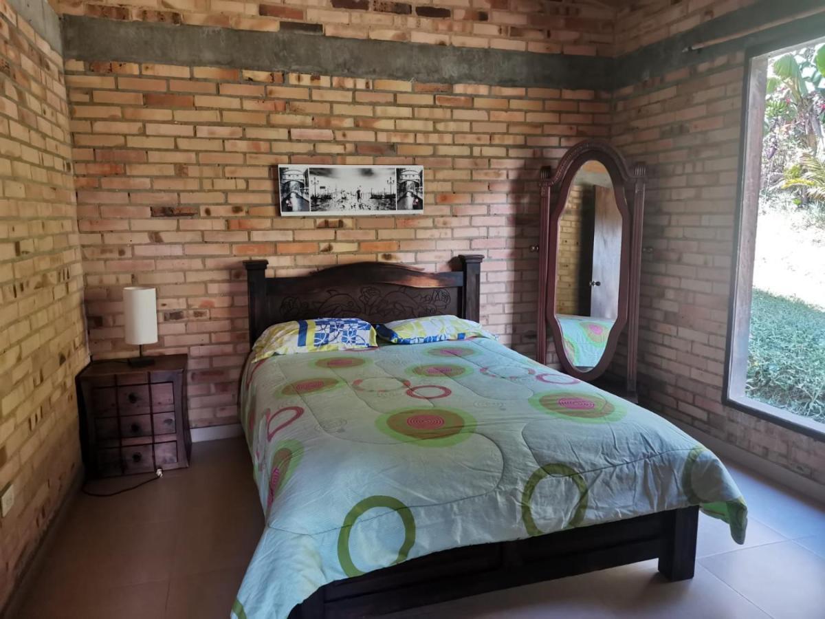 Hotel Campestre Rocas Del Paraiso Machetá エクステリア 写真